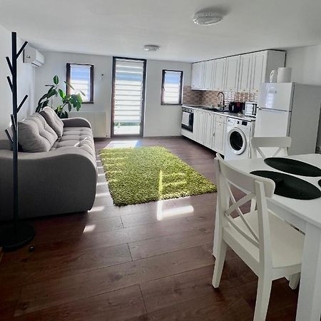 Lovely Loft Cluj Napoca Bagian luar foto