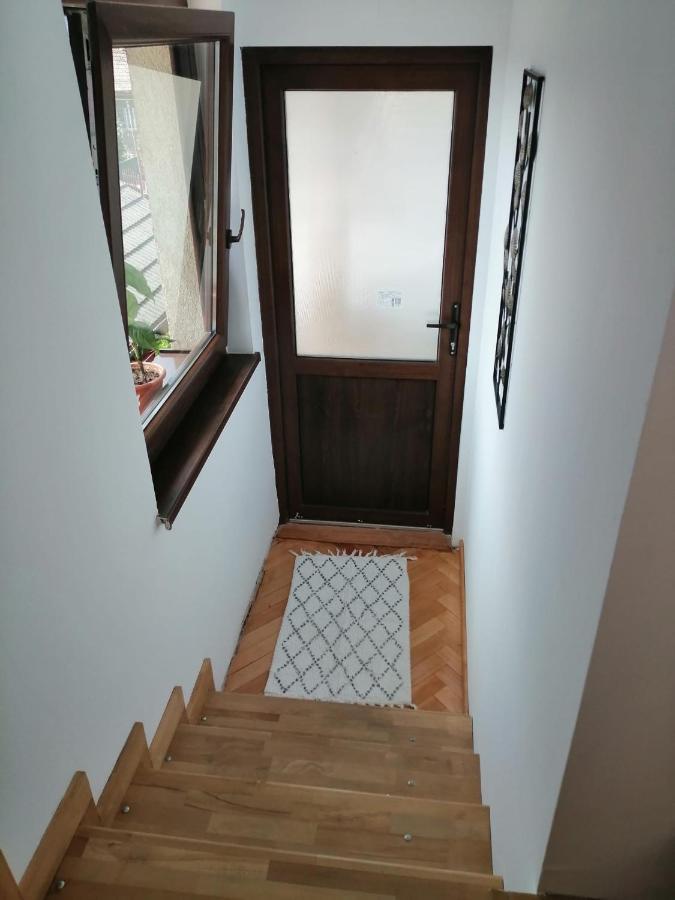 Lovely Loft Cluj Napoca Bagian luar foto